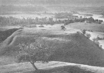 Upė nuo piliakalnių Upė nuo piliakalnių